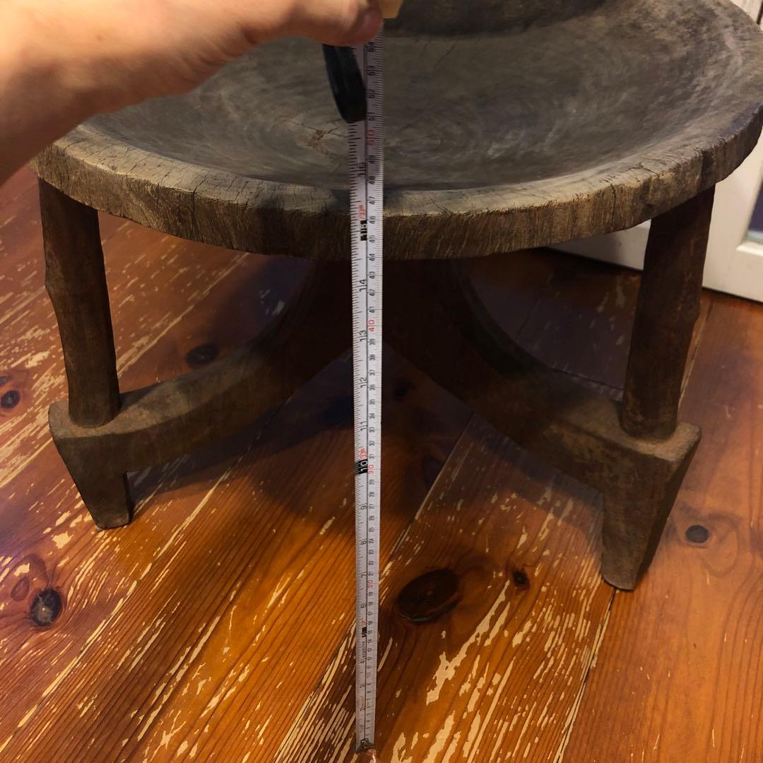 アフリカの木製椅子