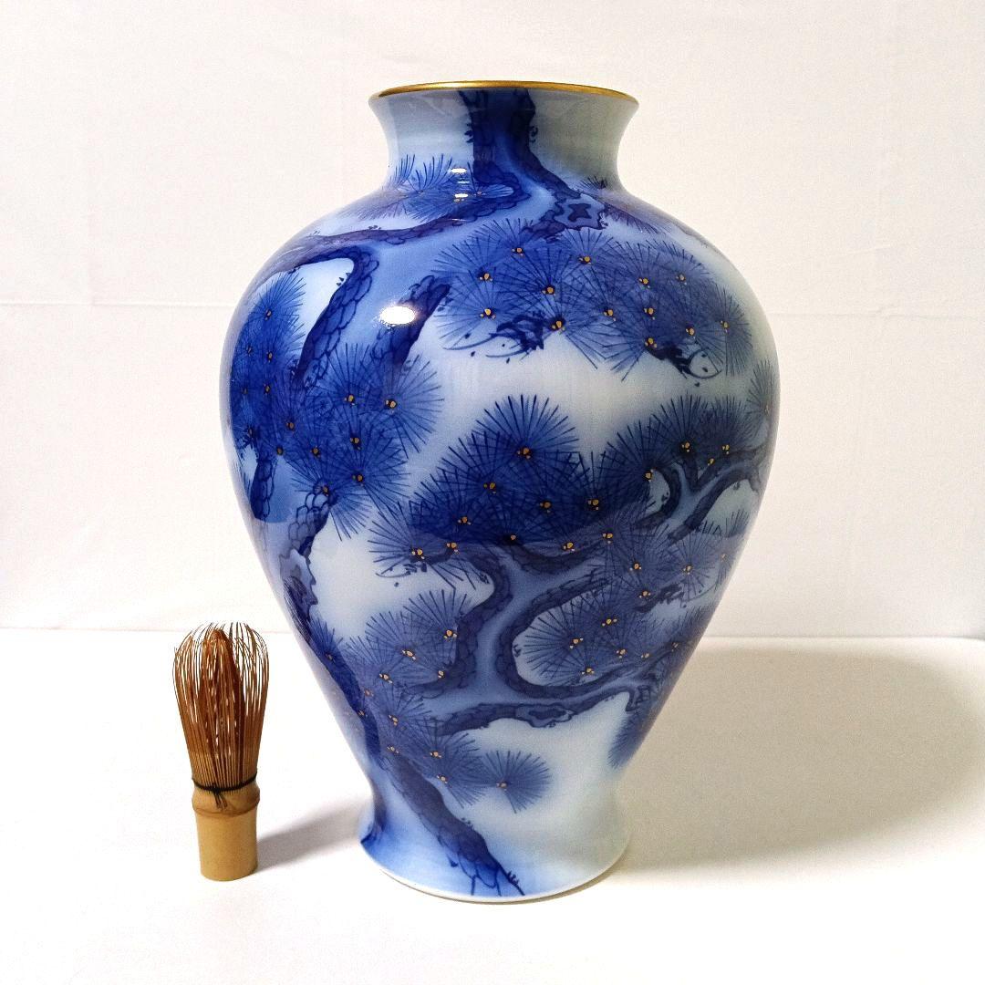 美品 香蘭社 磁藝工房謹製 染付金彩 壺松染錦模老松文 大型花瓶