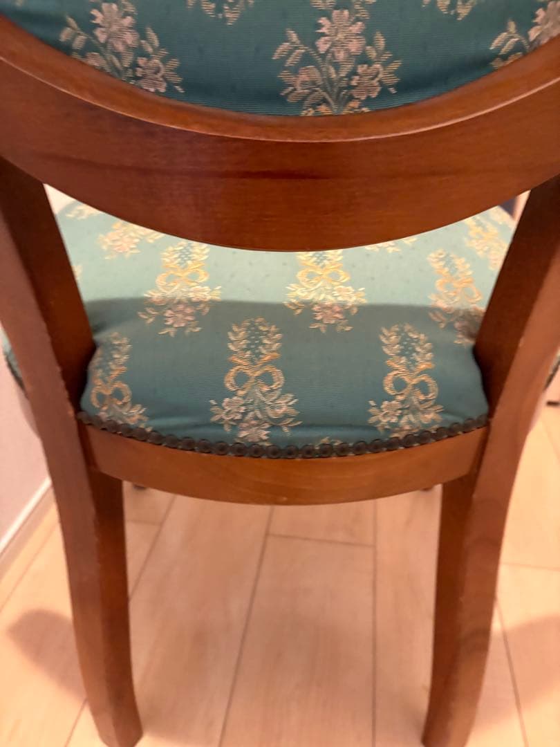 ダイニングチェア アンティーク調　ロココ　ドレッサー　猫脚　在庫2