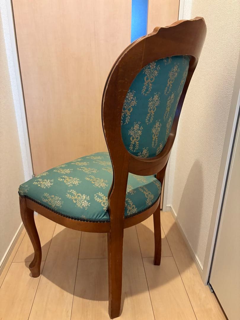 ダイニングチェア アンティーク調　ロココ　ドレッサー　猫脚　在庫2