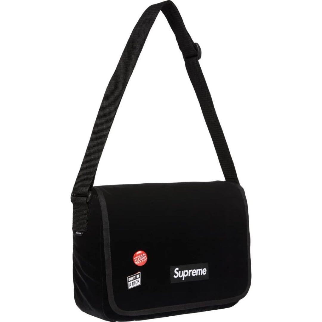バッグ Supreme Velvet Small Messenger Bag Black