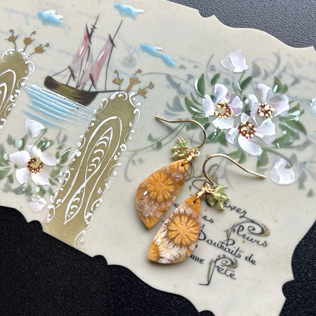 Kaya様✴︎イエローフォッシルコーラルチャーム&フォッシルコーラルネックレス