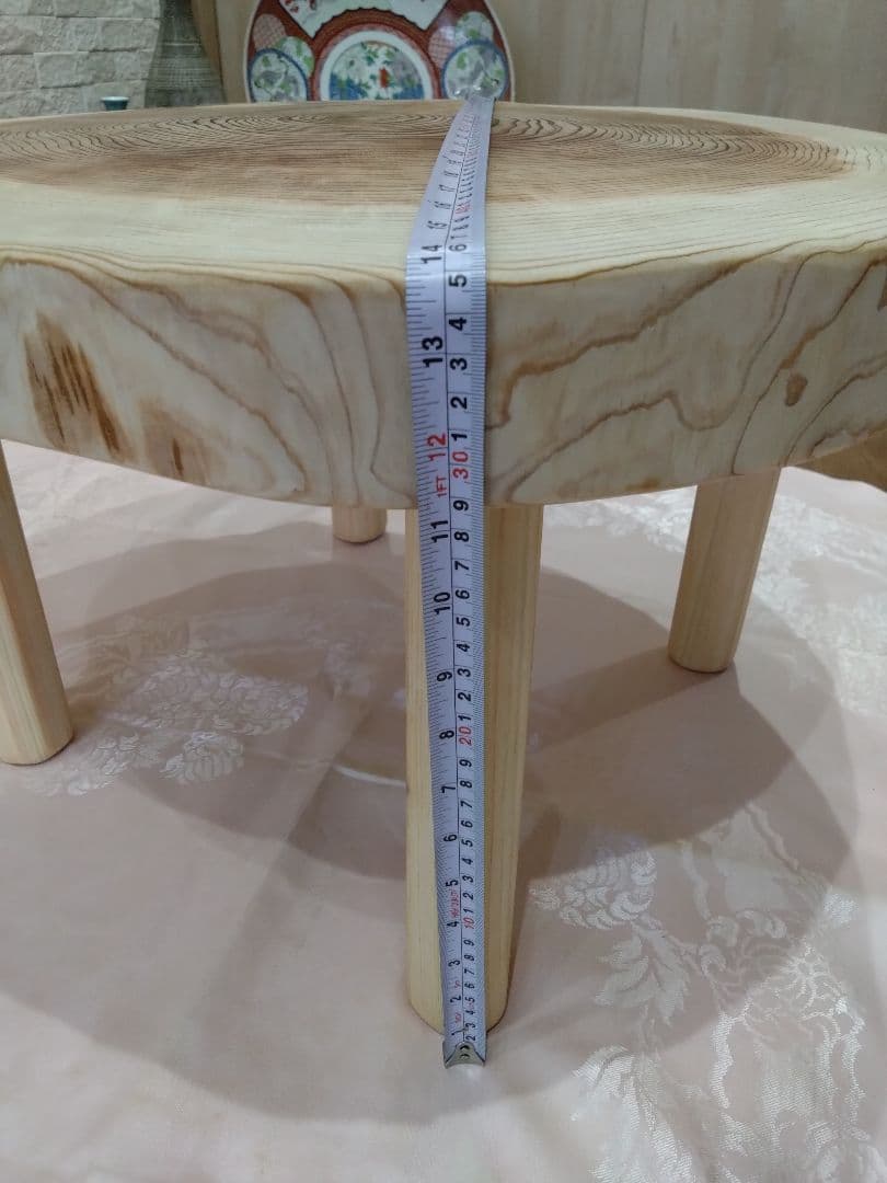 杉の輪切り円形ローテーブル⑰　モネエド❕樹齢約75年杉の模様が綺麗❕