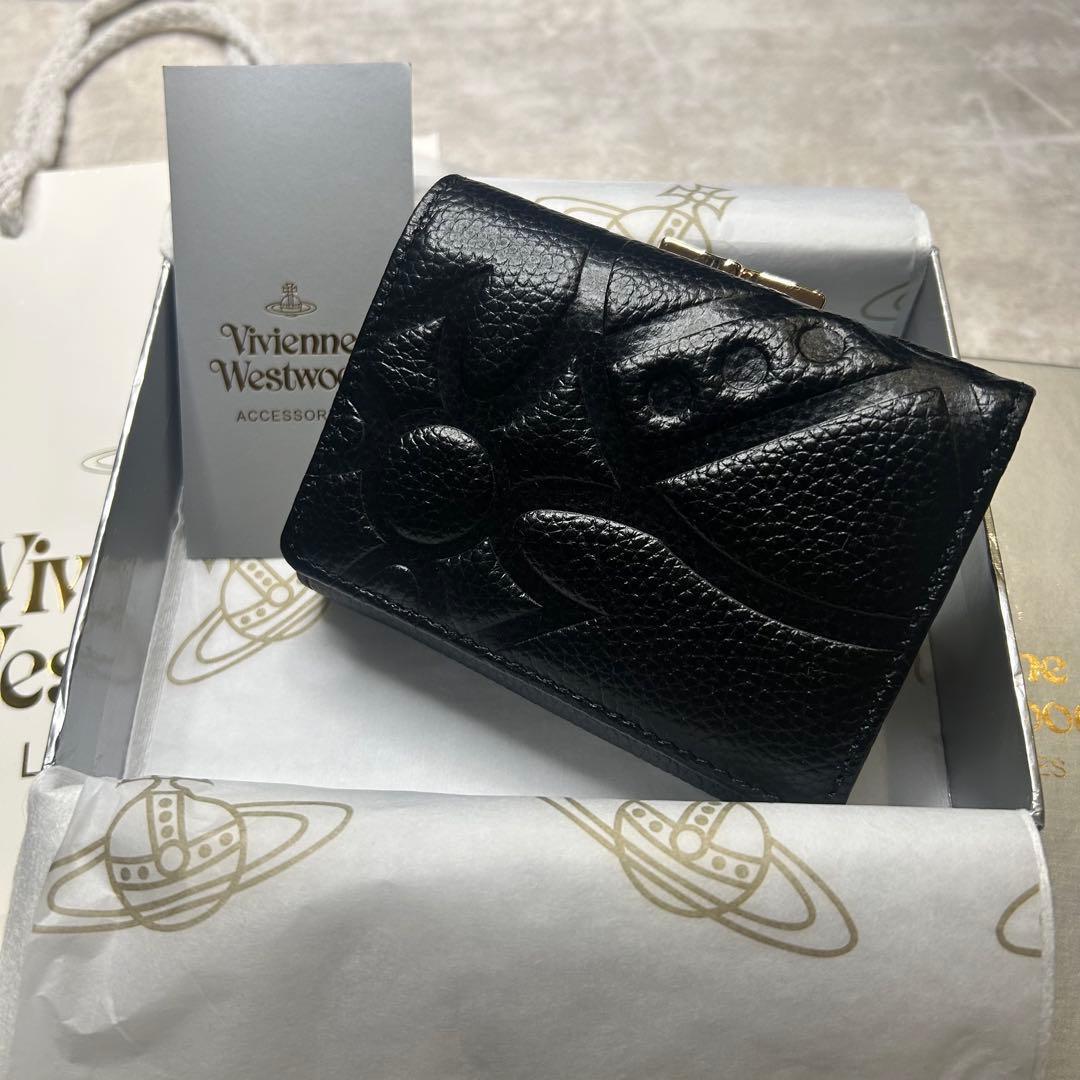 新品未使用☆大人気 ヴィヴィアンウエストウッド ブラック がま口 三つ折り財布
