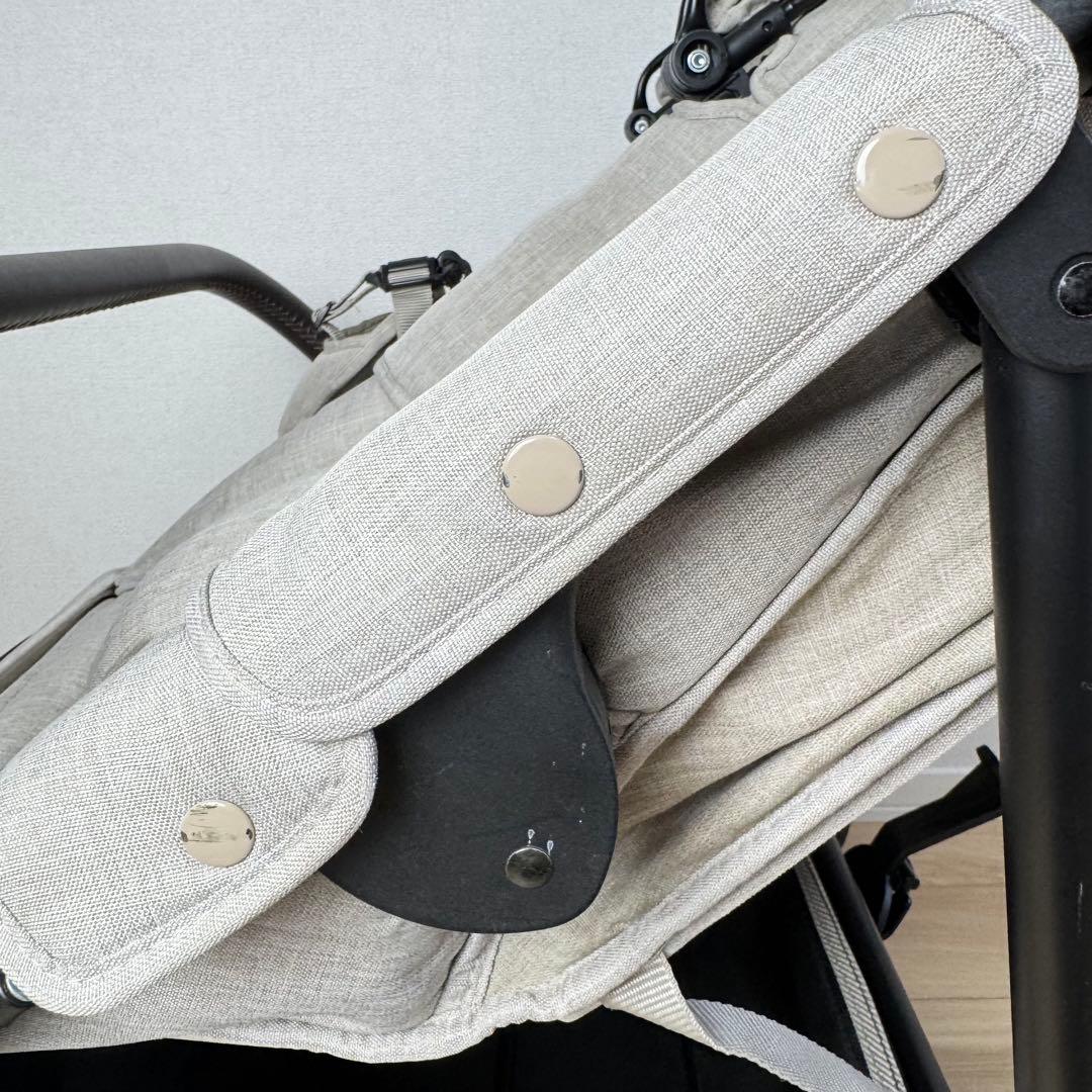 エアバギー ココダブル EX フロムバース　双子　サンドベージュ