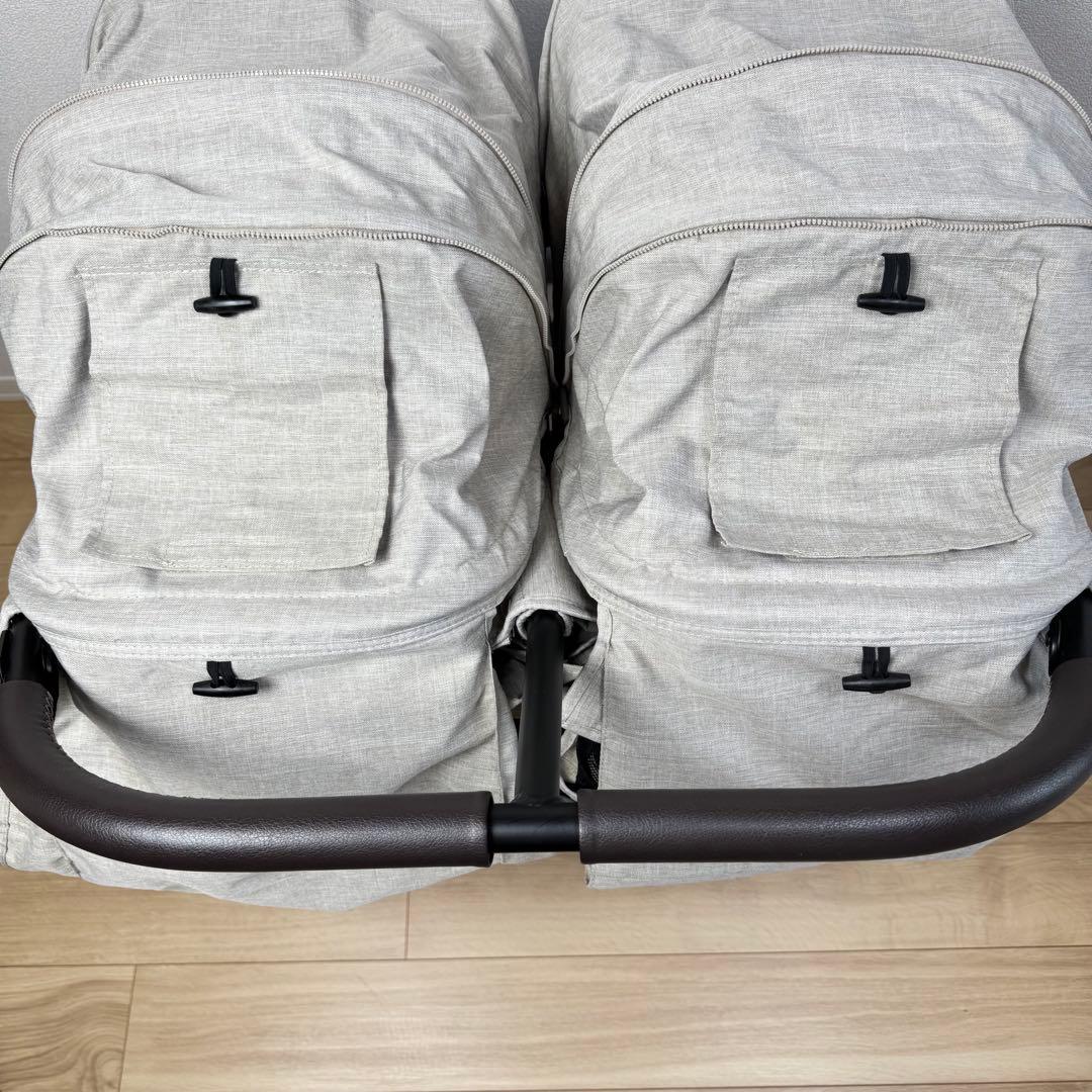 エアバギー ココダブル EX フロムバース　双子　サンドベージュ