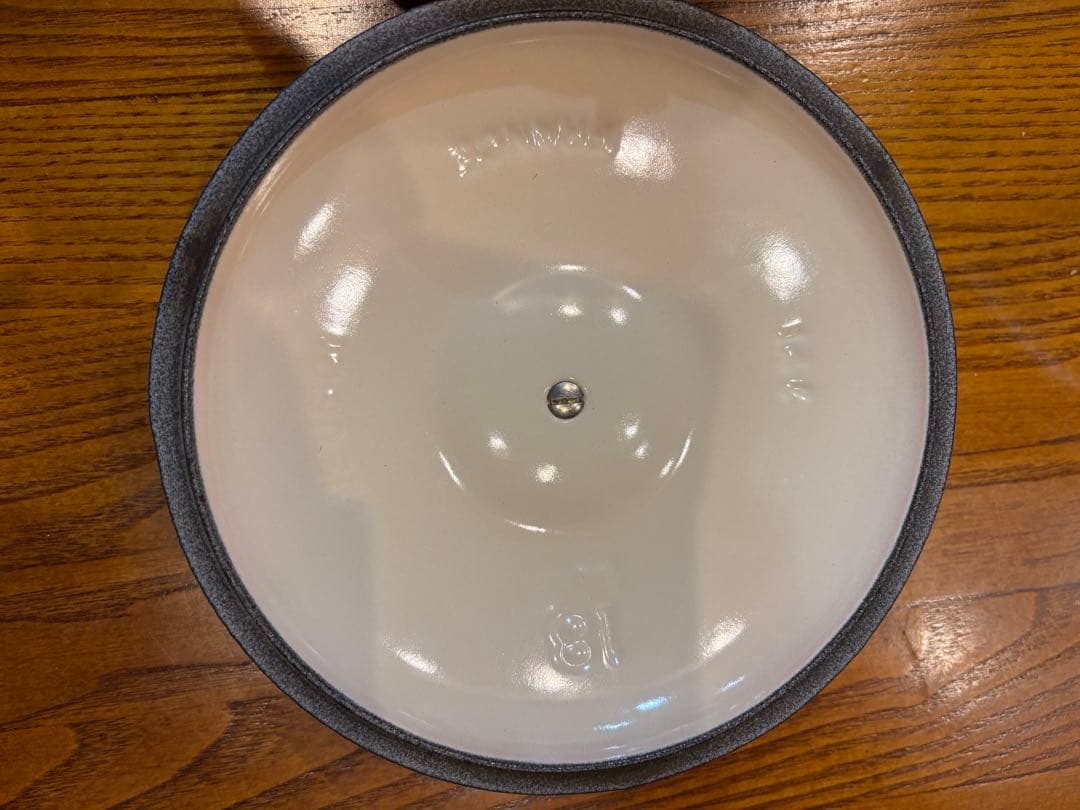 LE CREUSET ピンク 片手鍋　18㎝