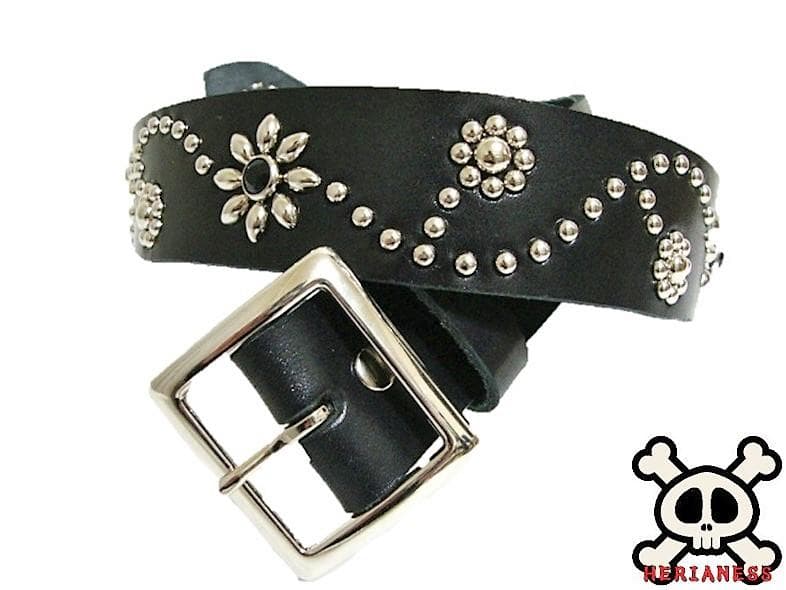 栃木レザー　フラワー型スタッズベルト　黒（ブラックスポッツ）４０ｍｍ幅　一枚革