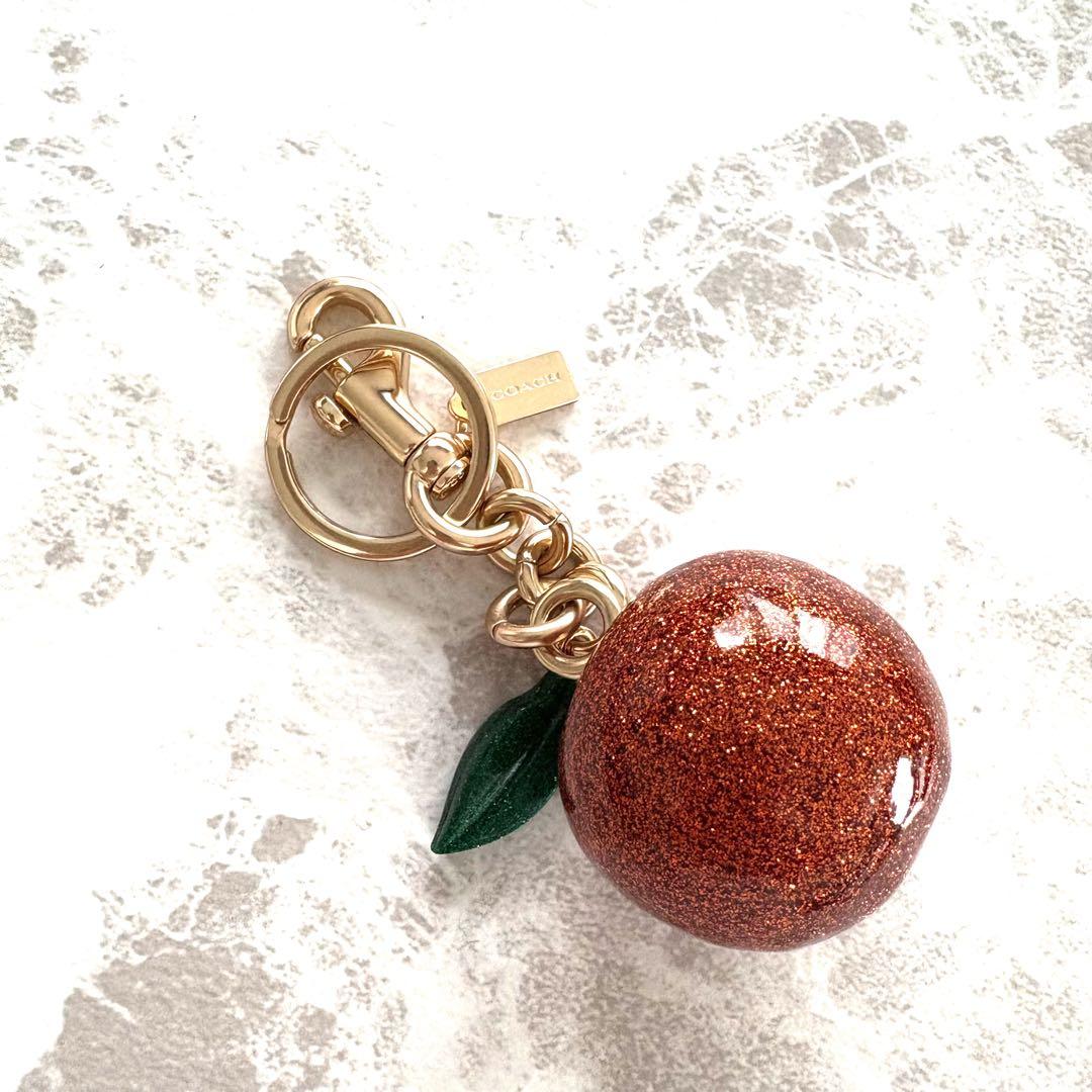 希少＊新品☆COACH コーチ　オレンジ　キーホルダー　バッグチャーム　ラメ