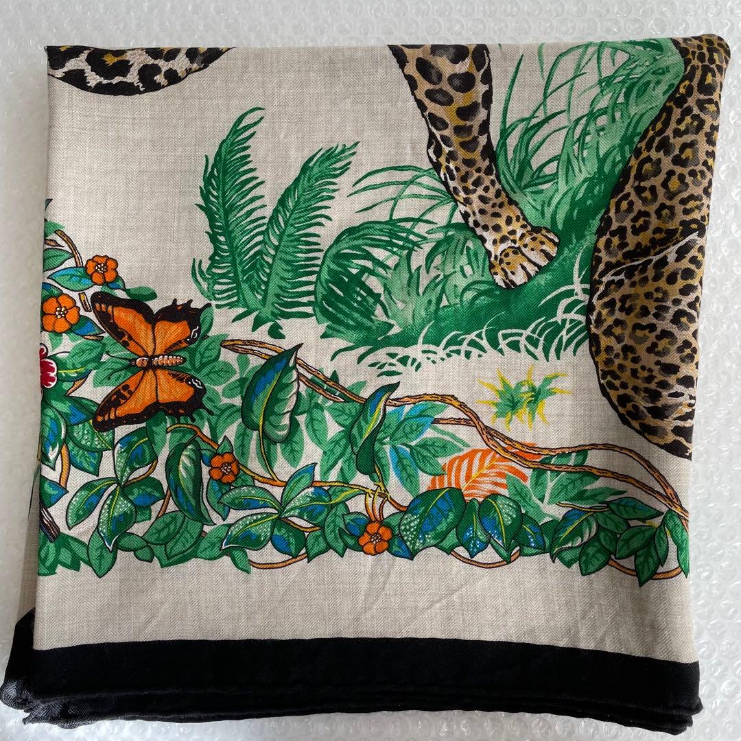 エルメス　ジャングル　ラブ　トライアングルジェアン　カシミヤシルク　スカーフ