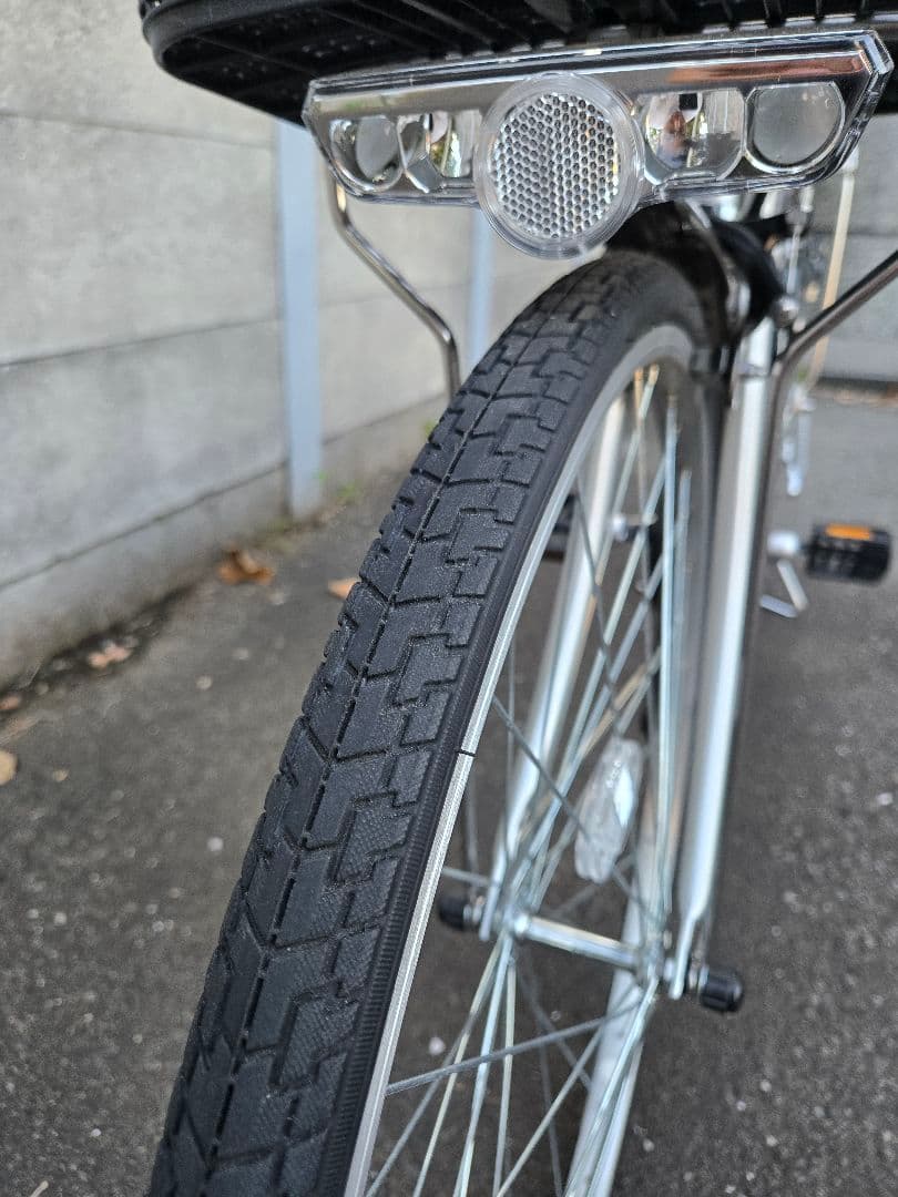 Panasonic　電動 アシスト 自転車 シルバー ノーパンクタイヤ (新品)