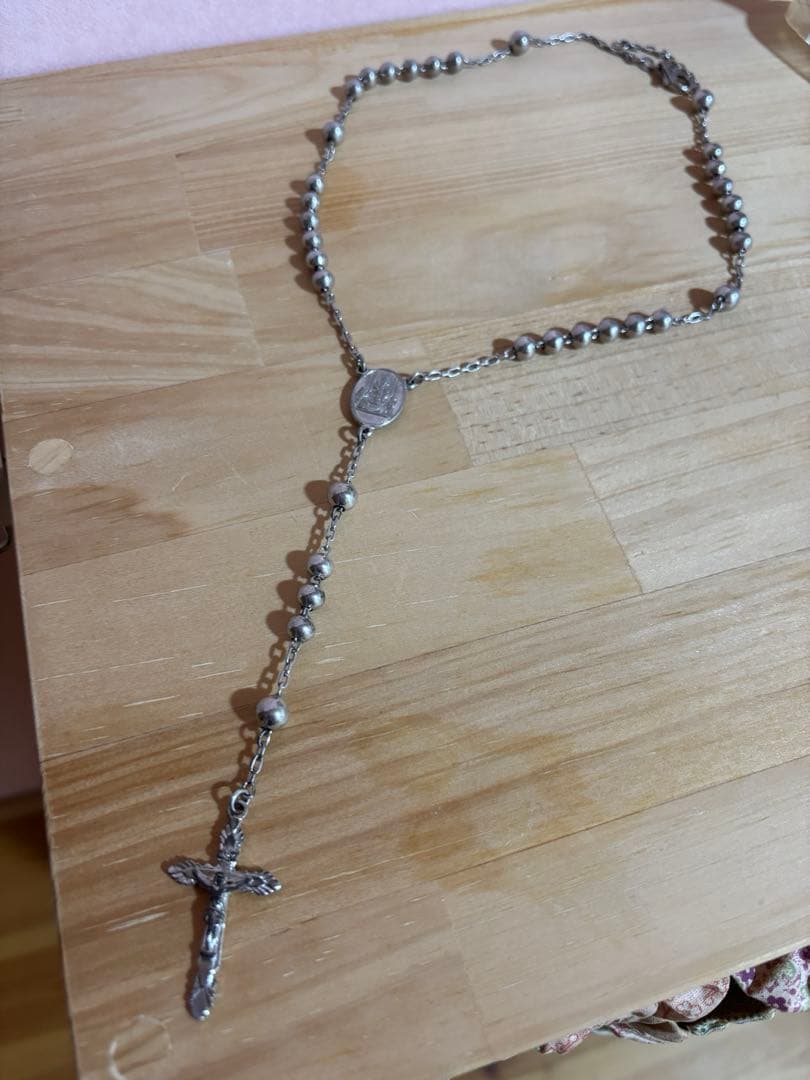 DOLCE & GABBANAロザリオネックレス