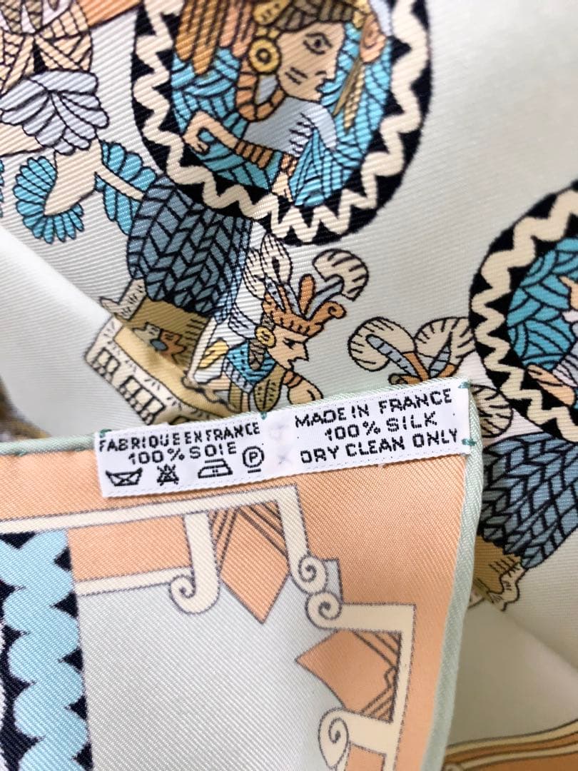 都　HERMES カレ90 天体と太陽　ASTRES et SOLEILS