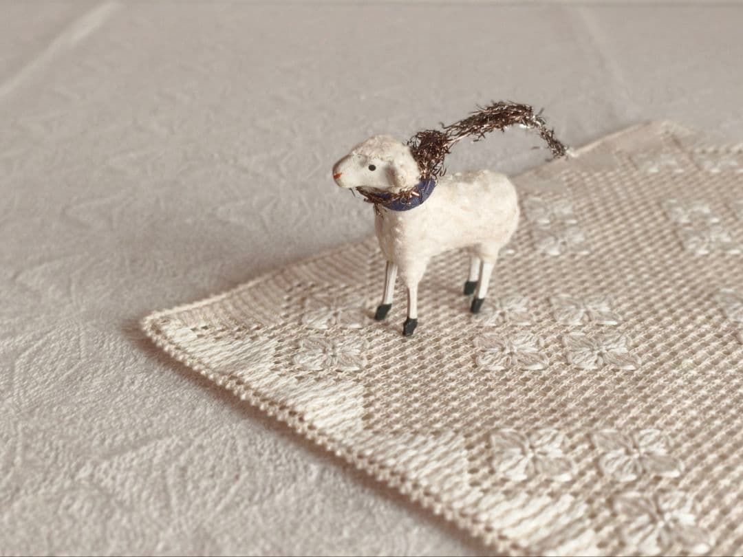 * antique ornament ❀ * 古い羊さん オーナメント