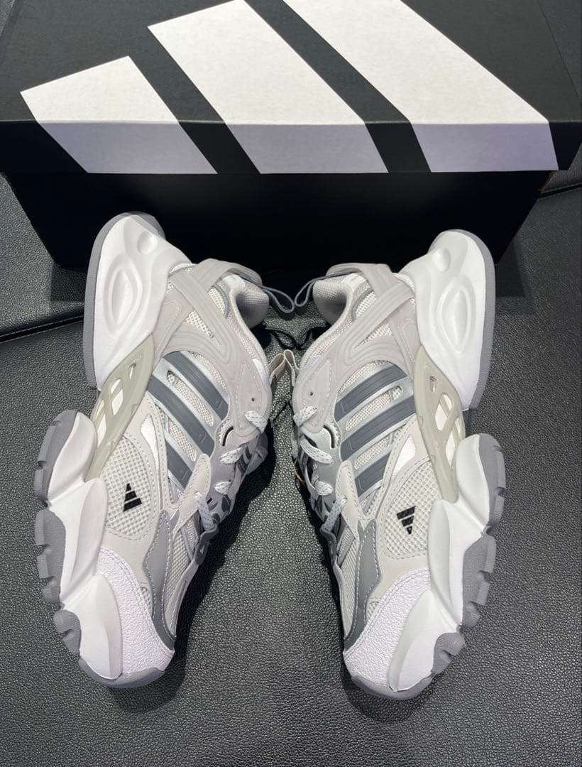 新品23.5 Adidas XLG Runner Deluxe JP5761