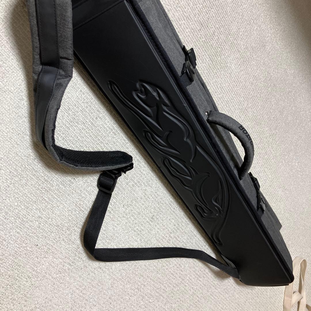 Predator Urbain 3×5 ハードケース　キューケース