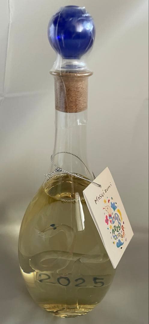 満寿泉　純米大吟醸　干支ボトル　2025年 巳年バージョン