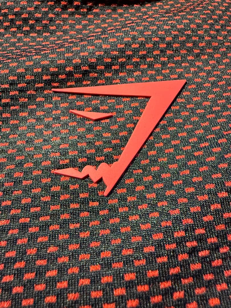 トップス  onyx red V5 S-size compression