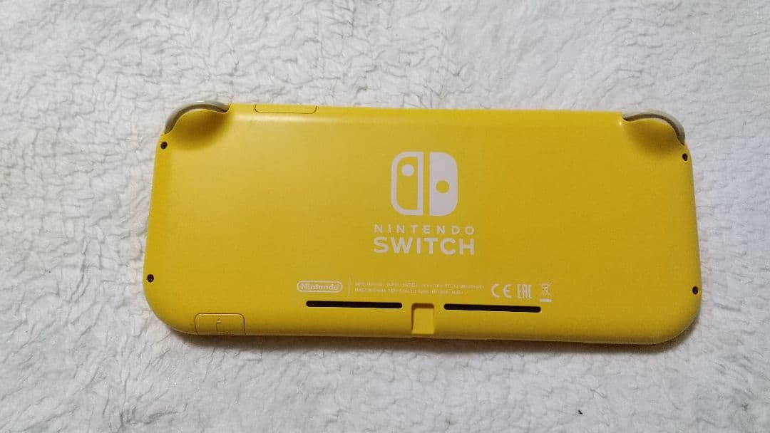 Nintendo Switch Lite イエロー 動作品 肉球カバー