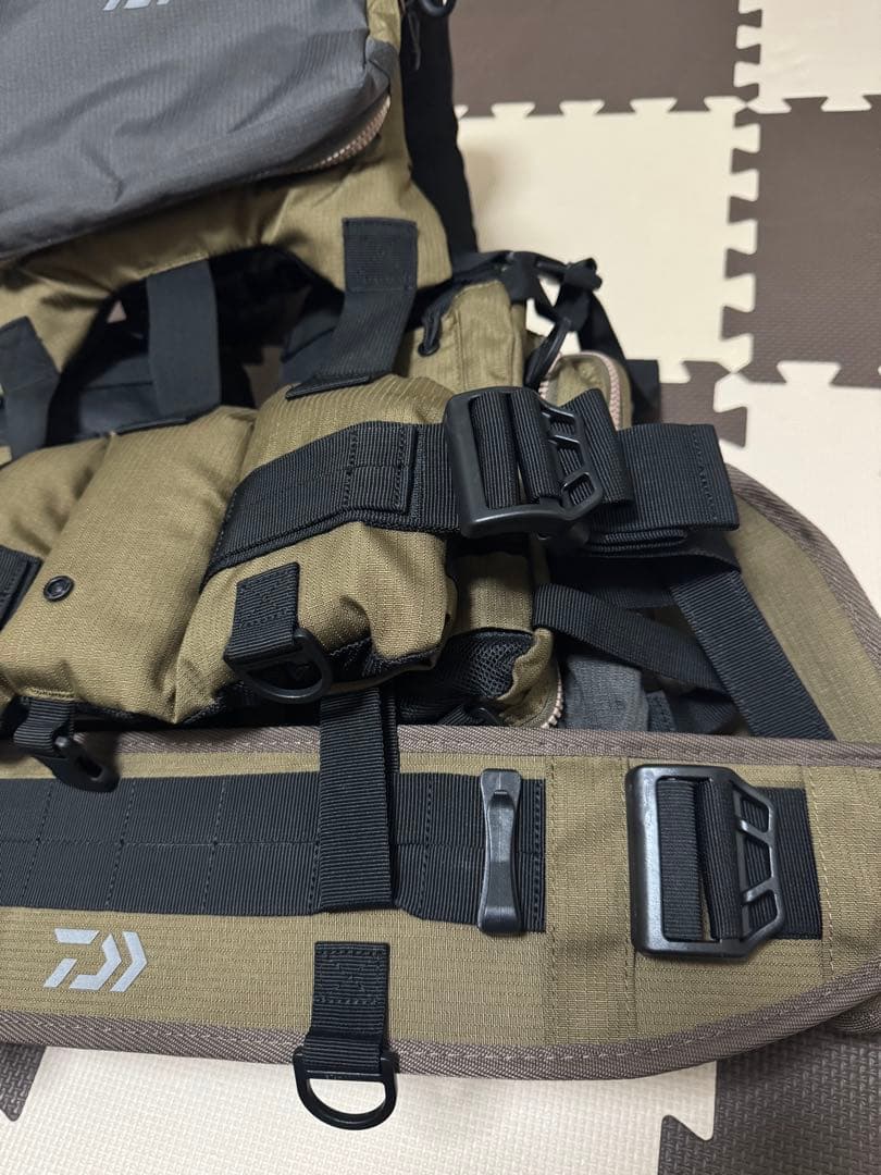 ダイワ　フローティングベスト　ベンチクールゲームベスト　ライフジャケット