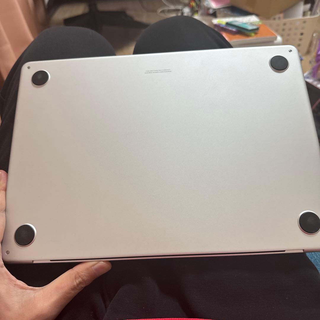【ほぼ未使用美品】MacBook シルバー 本体