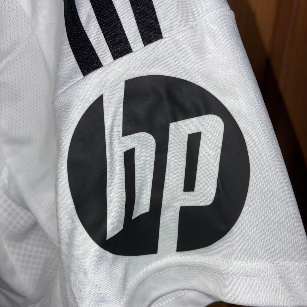 新品未使用　正規　レアルマドリード　2024 ユニフォーム　M　アディダス　CL