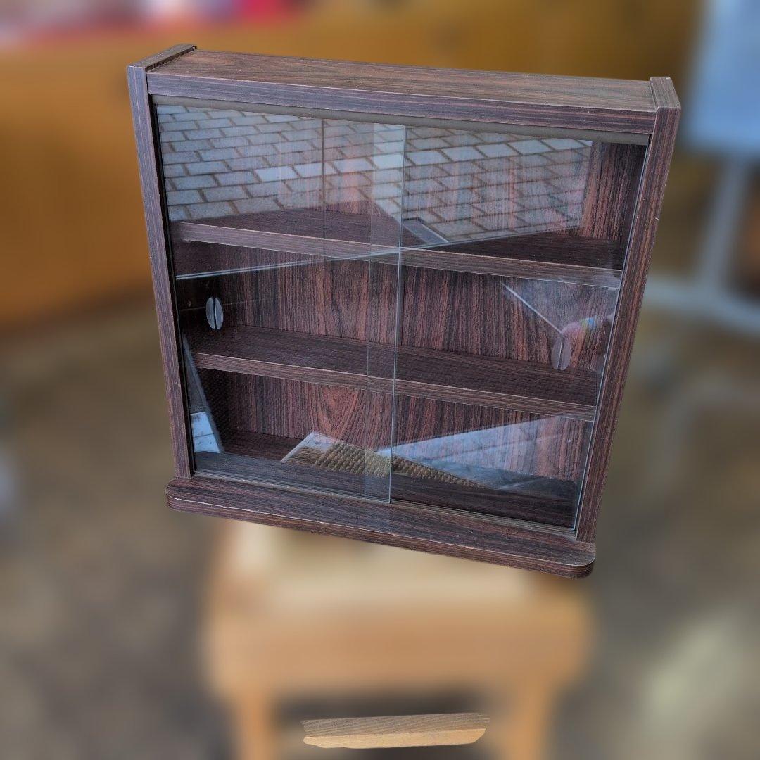 【レトロ】木製　ガラスショーケース 2段 引き戸 コレクションケース