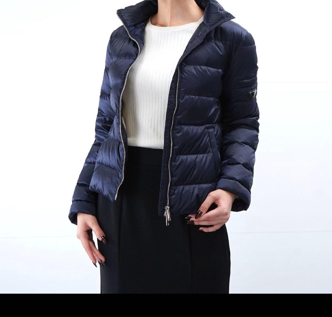 A*N様 プラダ　ブラック ダウンジャケット