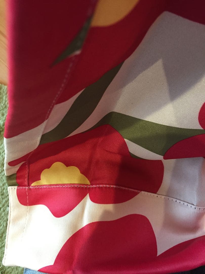 2枚組新品【シビラ】遮光カーテン【カラダス】W100×200 レッド