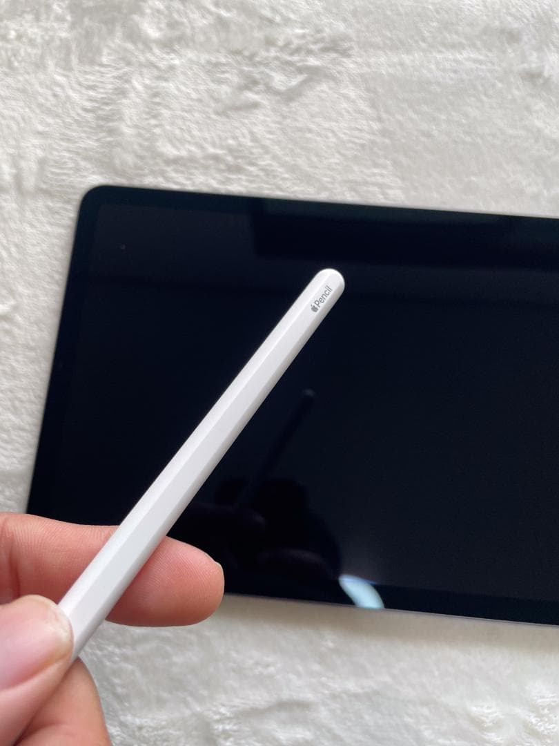 iPad本体 iPad Air 4 Wi-Fi 64GB + Apple Pencil 2