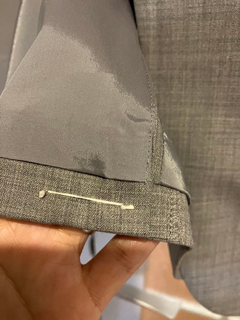 Theory セオリー　日本製。サイズ0（S- M）グレー　パンツスーツ　未使用