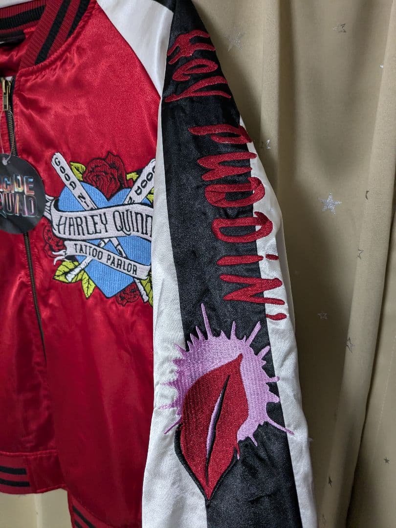 バ*ト様 タグ付き！DC クレイジー ハーレイ・クイン スカジャン ブルゾン