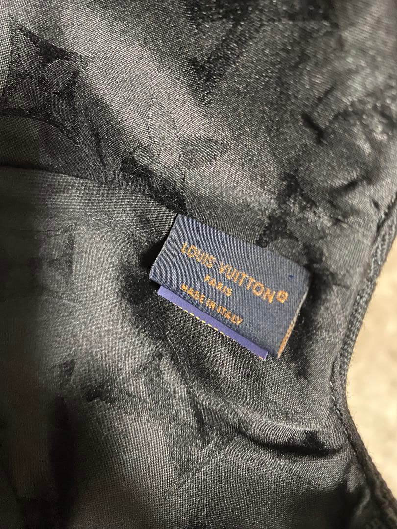 LOUIS VUITTON ブラックキャップ