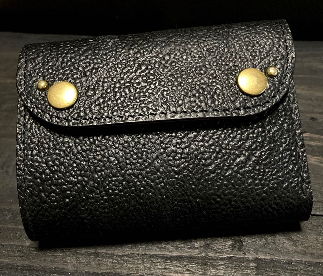 石鮫　茶芯　三つ折りウォレット