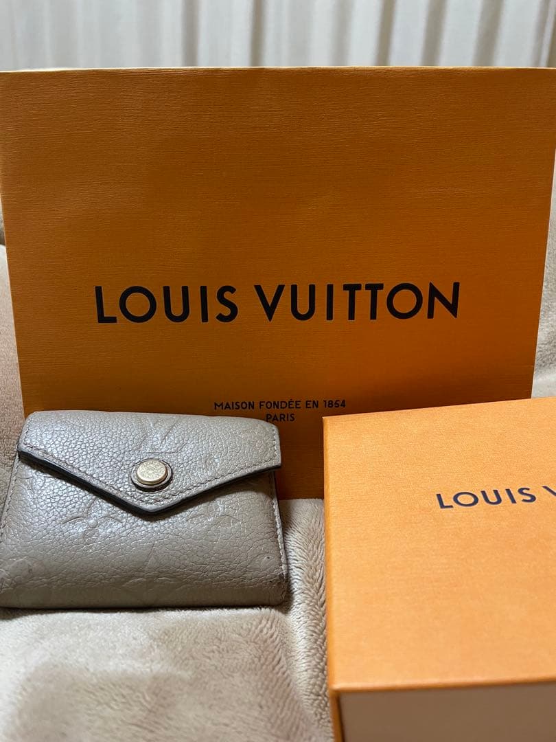 ひかるさん専用　LOUIS VUITTON グレー 三つ折り財布