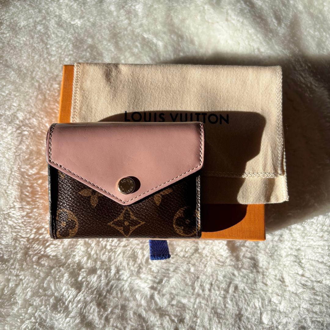 LOUIS VUITTON ポルトフォイユゾエ ピンク