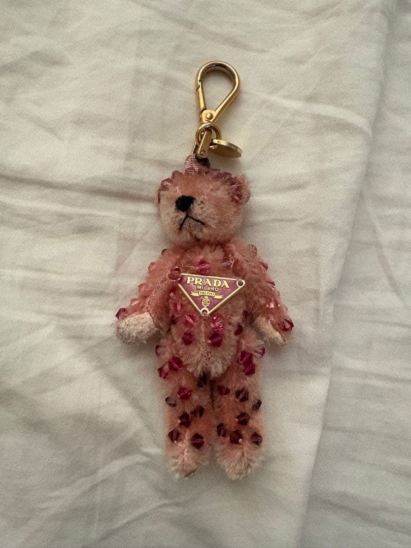 PRADA クマ型キーホルダー ピンク