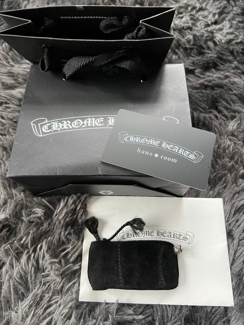 クロムハーツ　ピアス　ピラミッドch プラス　シルバー　CHプラス スタッド