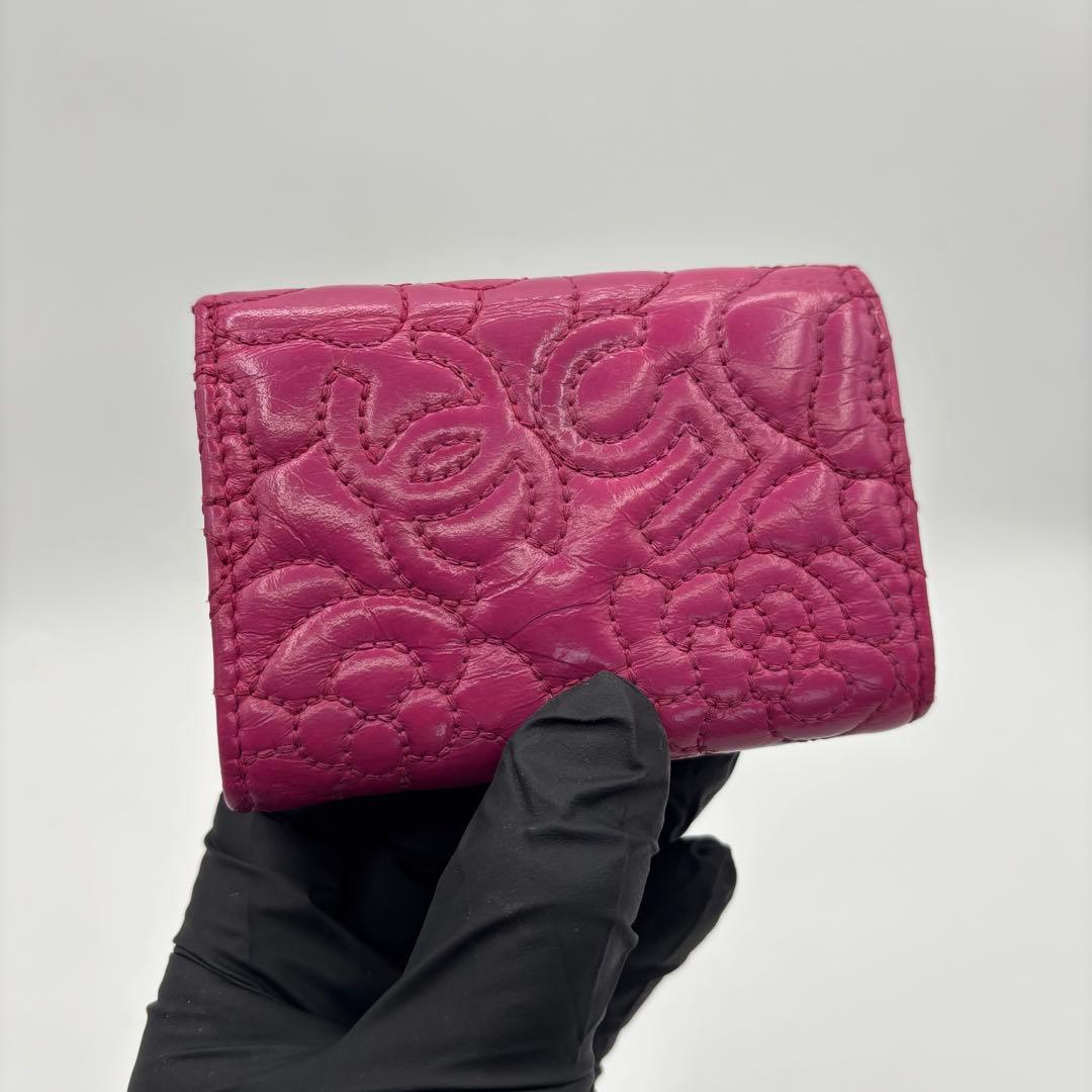 美品 CHANEL シャネル カメリア ラムスキン コンパクト 折り財布 ピンク