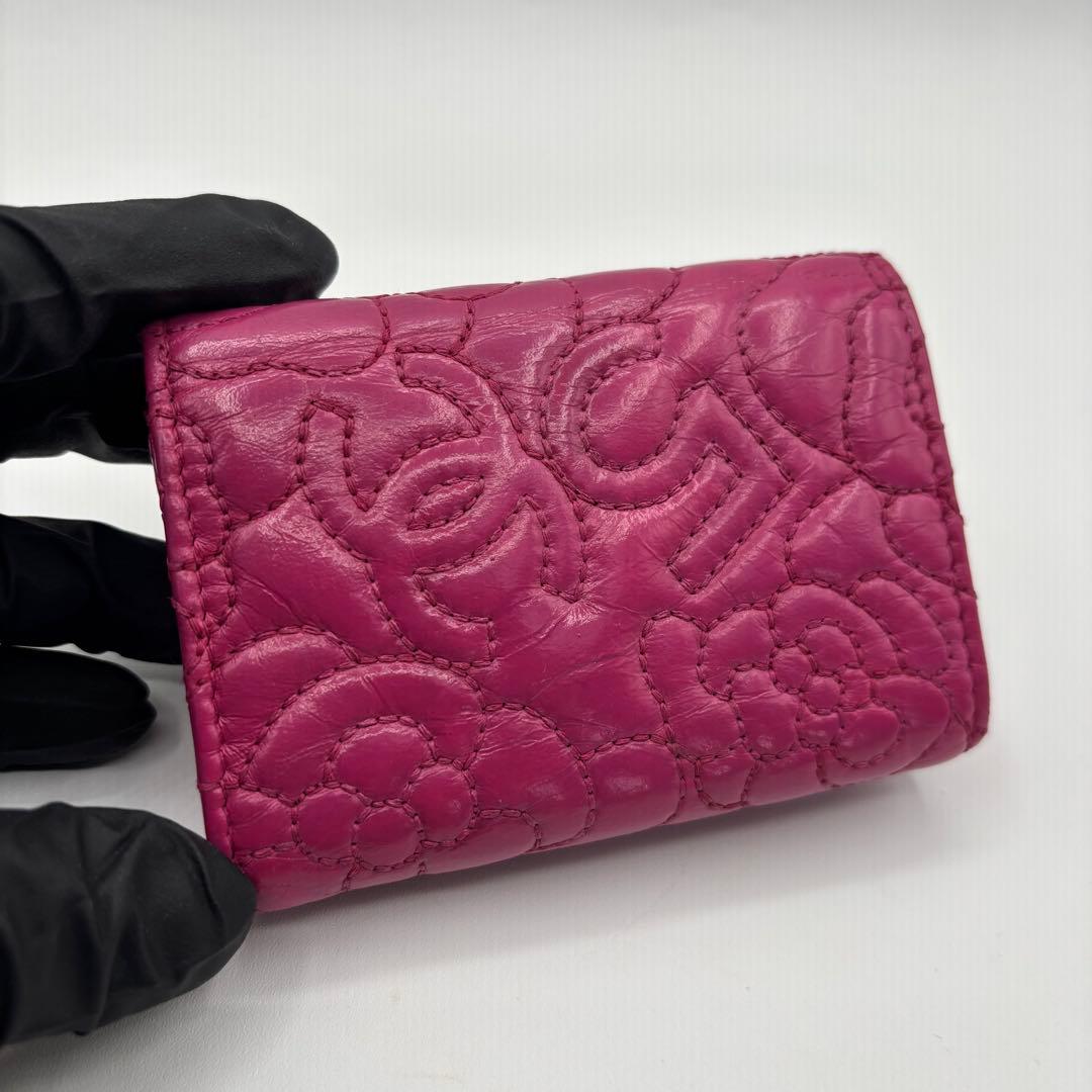 美品 CHANEL シャネル カメリア ラムスキン コンパクト 折り財布 ピンク