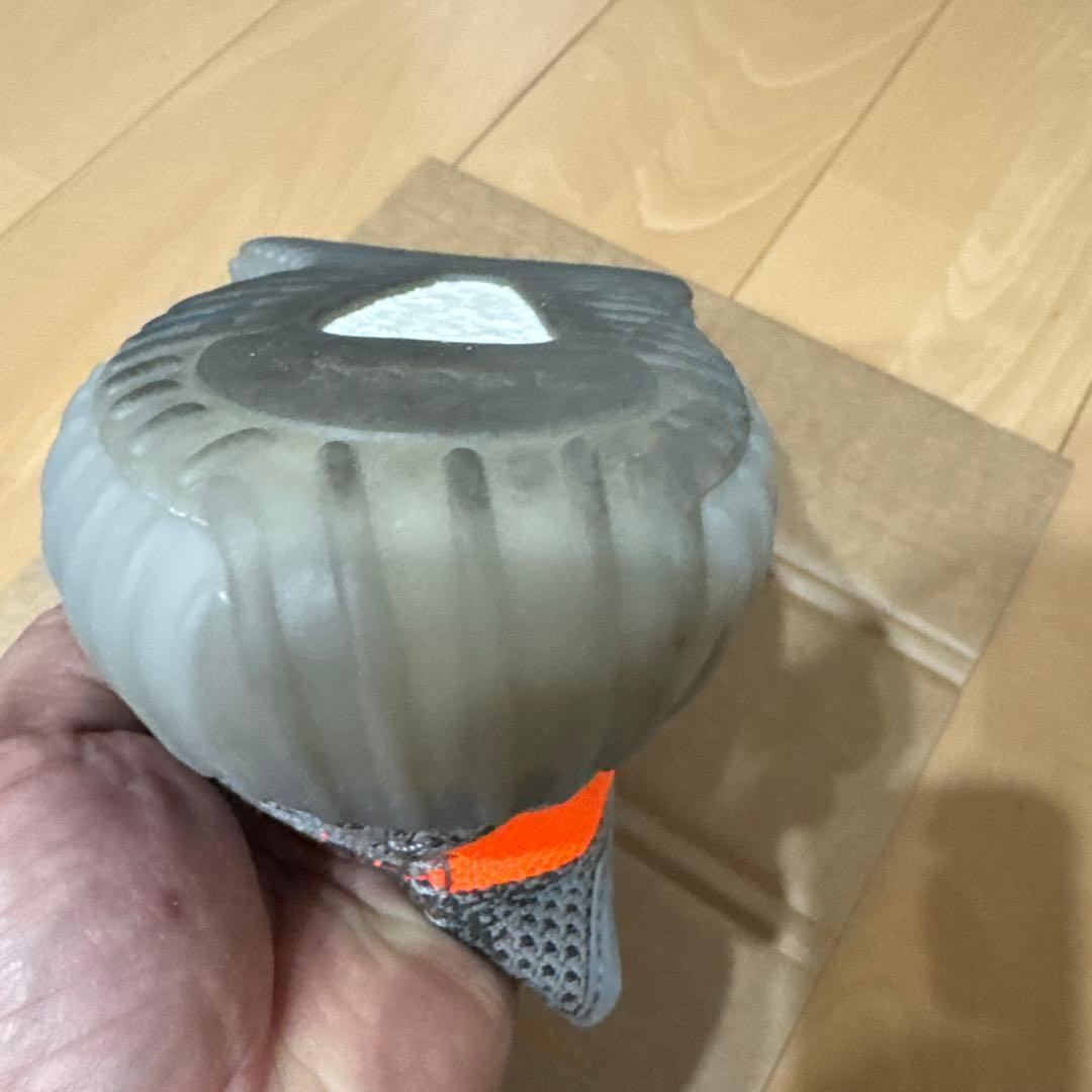 アディダス　イージーブースト