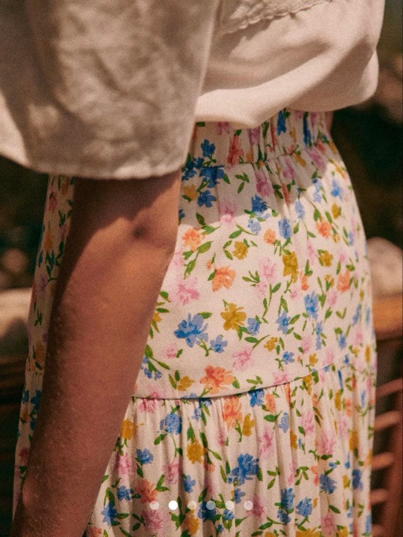 完売品【SEZANE PARIS】タミースカート 花柄 サイズ40 美品