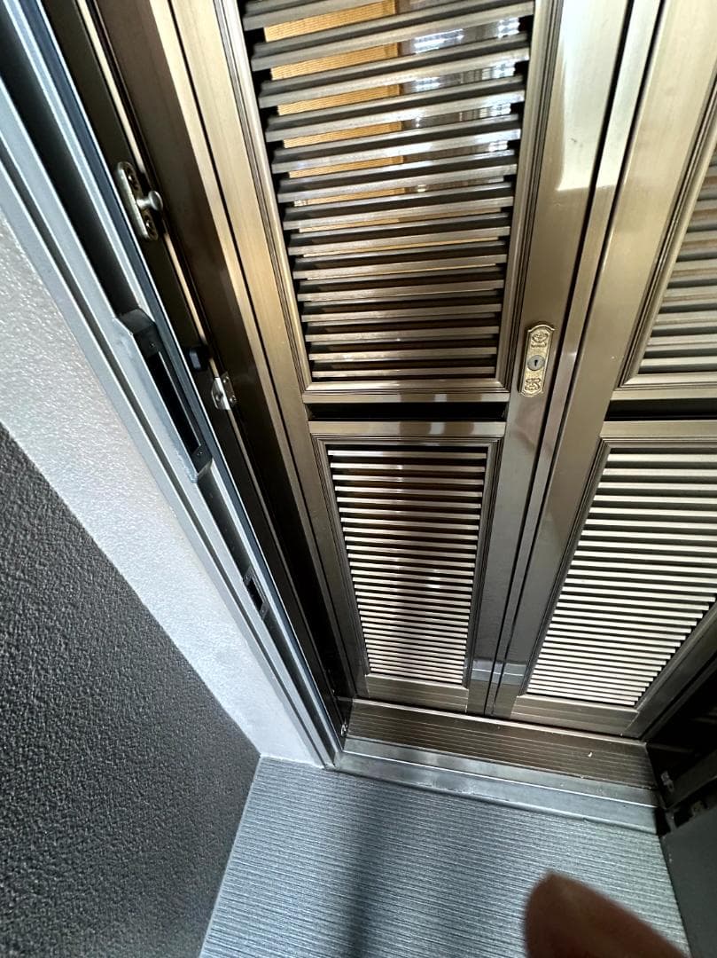 玄関網戸EXCEED TRV 両開き 200×81cm 鍵取説あり