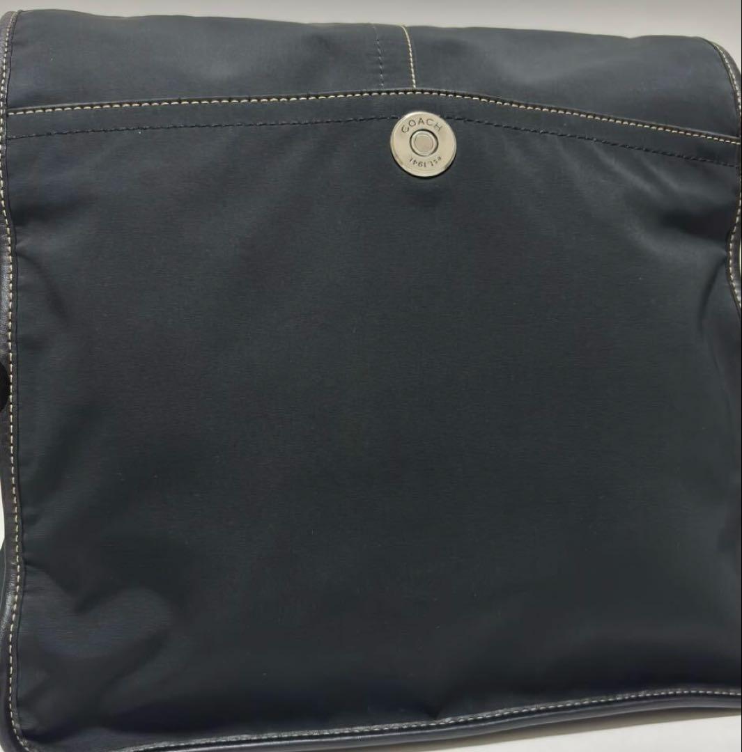 COACH メッセンジャーバッグ ブラック A4収納