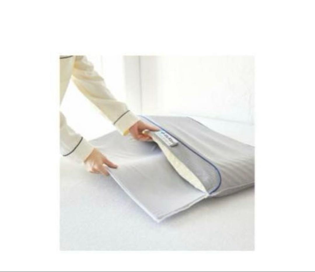 【美品】昭和西川 ムアツまくら 高弾性/Low 枕カバー付