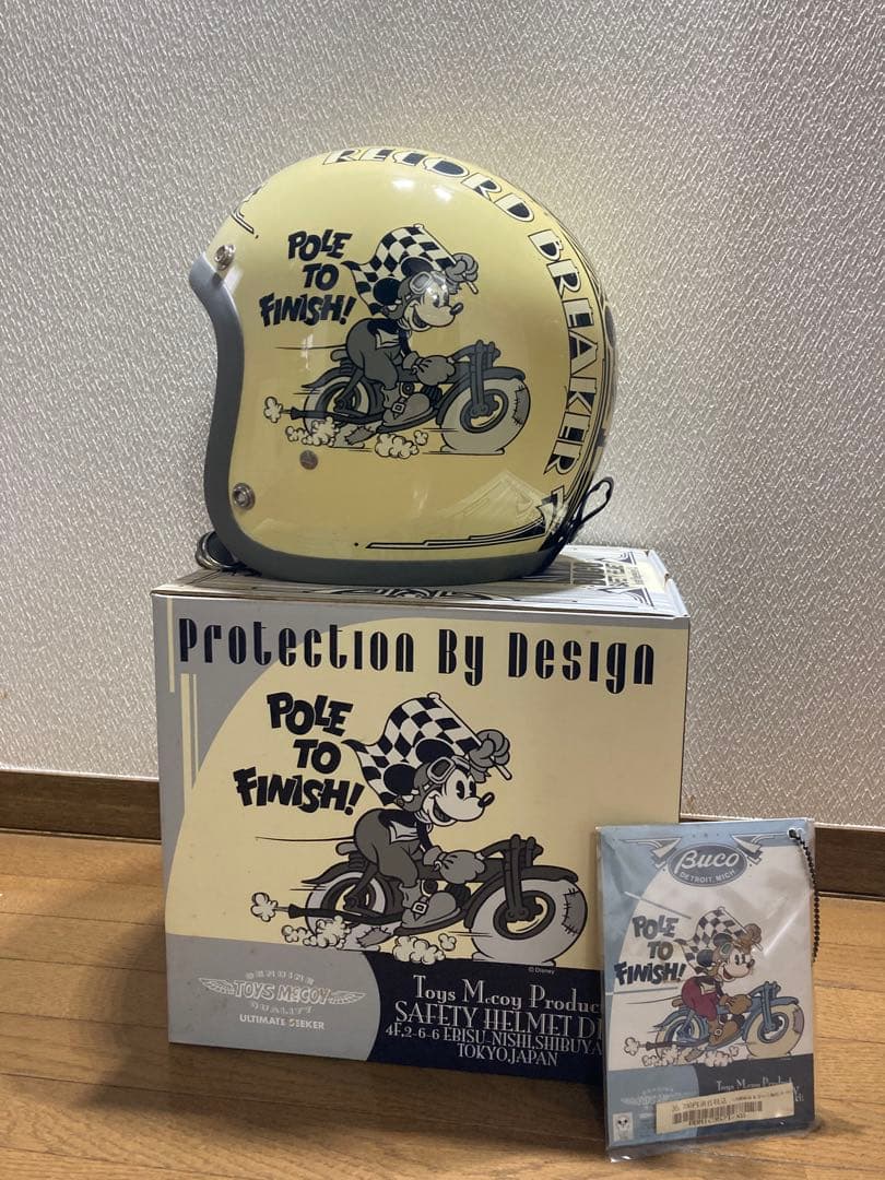 ディズニー　ミッキーマウス　Buco ヘルメット　XS