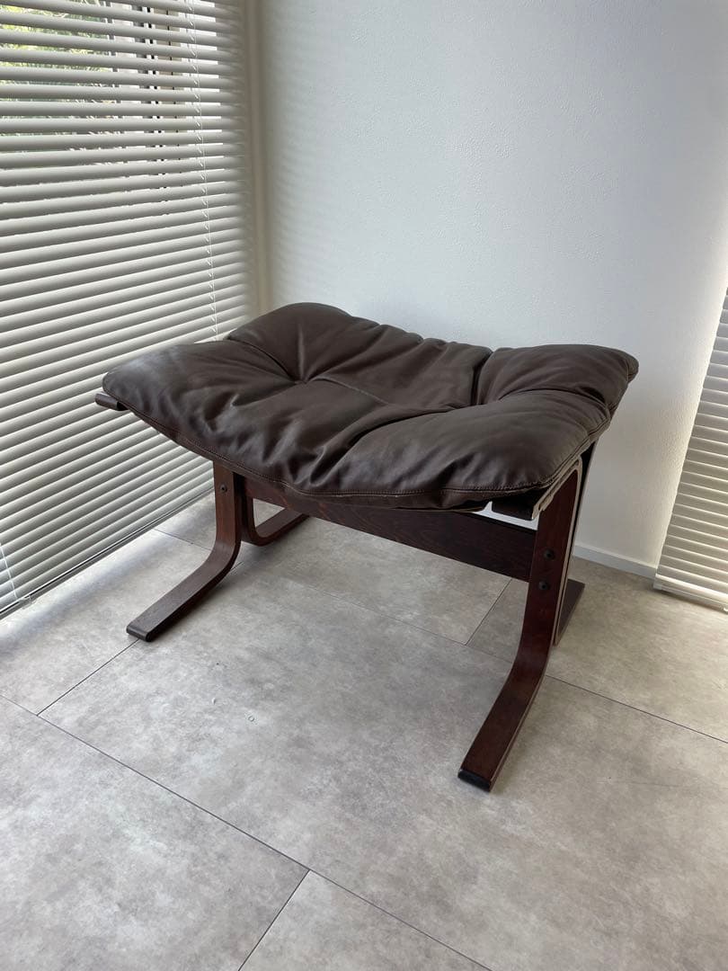 westnofa　SIESTA/シエスタ　ヴィンテージ家具　オットマン