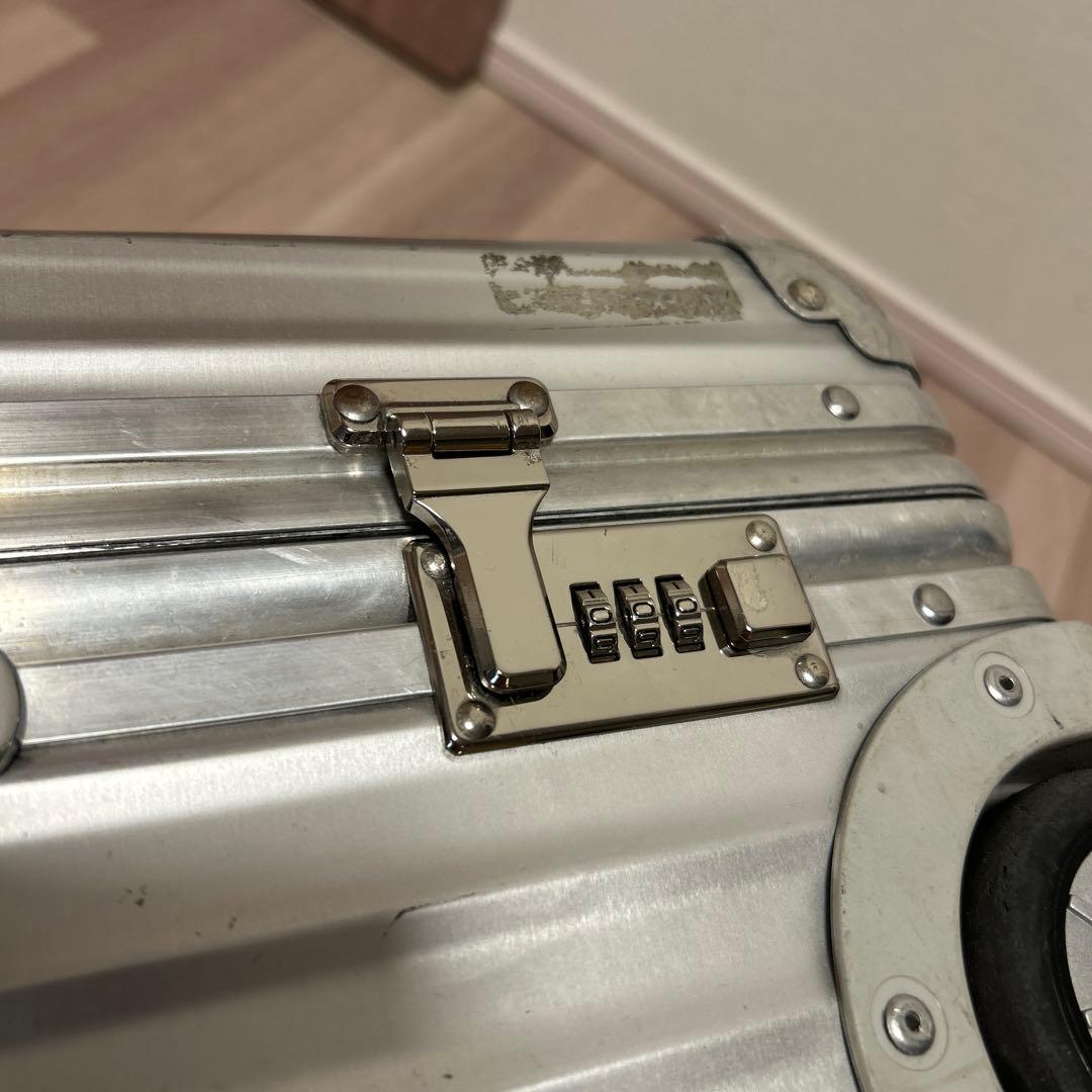 RIMOWA Classic Fight 33L 機内持ち込み