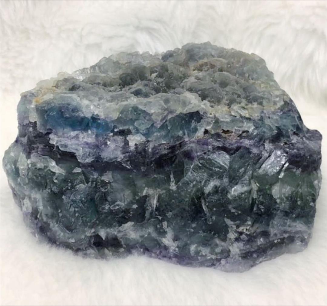 ☆ 綺麗！エンジェルフェザーフローライト(蛍石) 原石　1Kg パワーストーン！