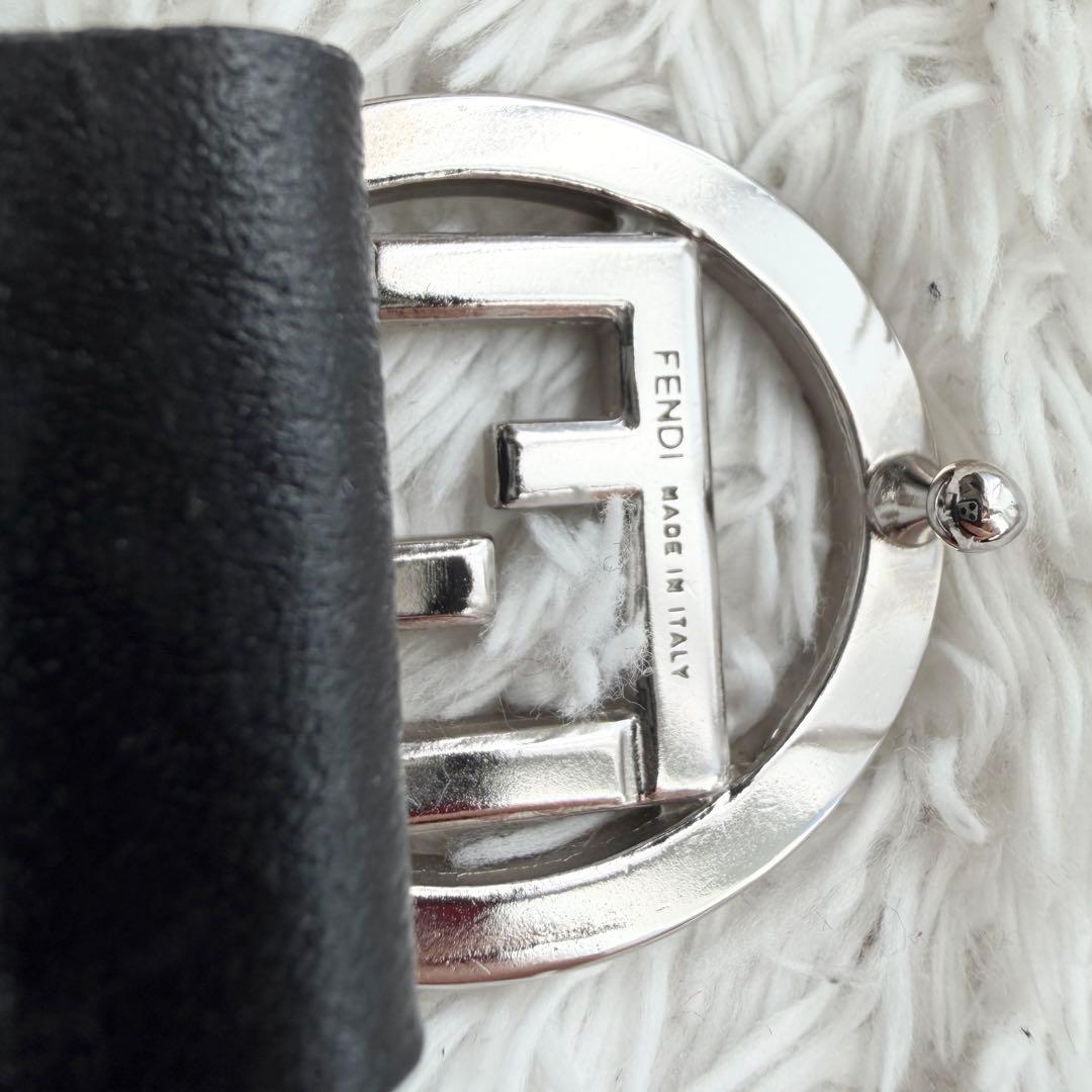 【極美品】フェンディ ベルト ズッカ ロゴ シルバー サークル